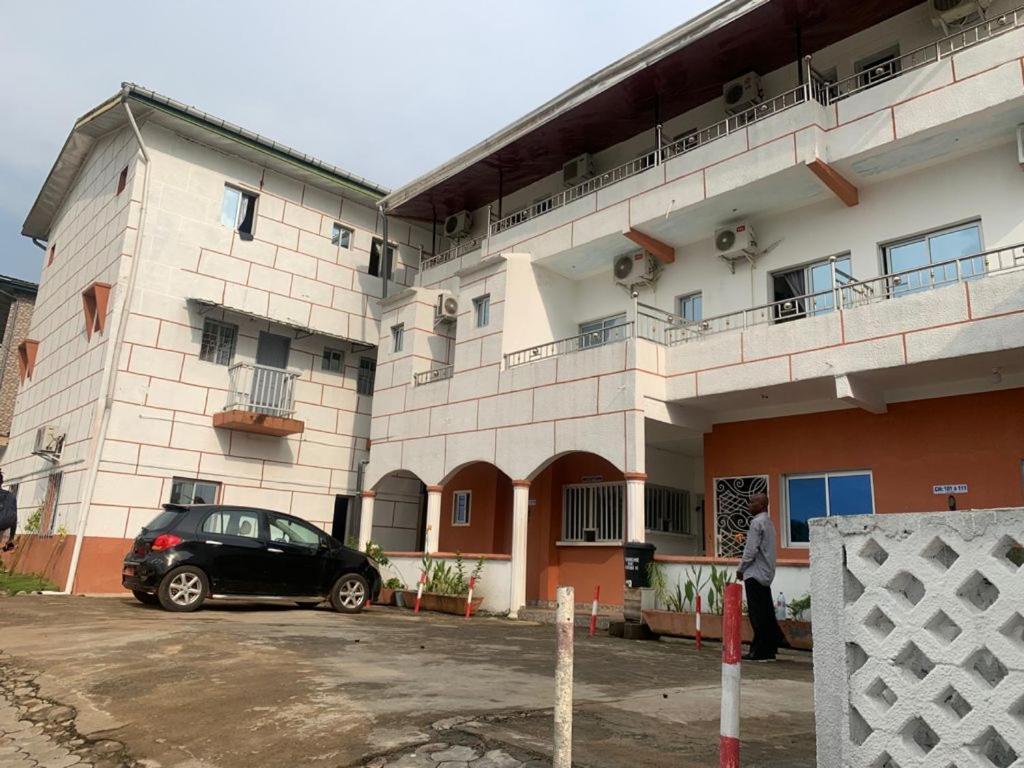 Hotel La Grace Kribi Exteriör bild