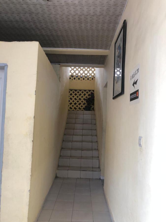 Hotel La Grace Kribi Exteriör bild