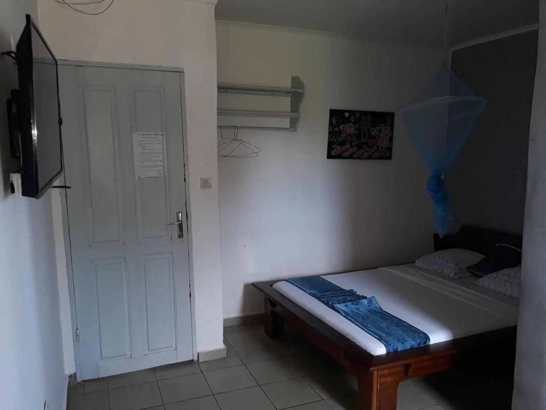 Hotel La Grace Kribi Exteriör bild