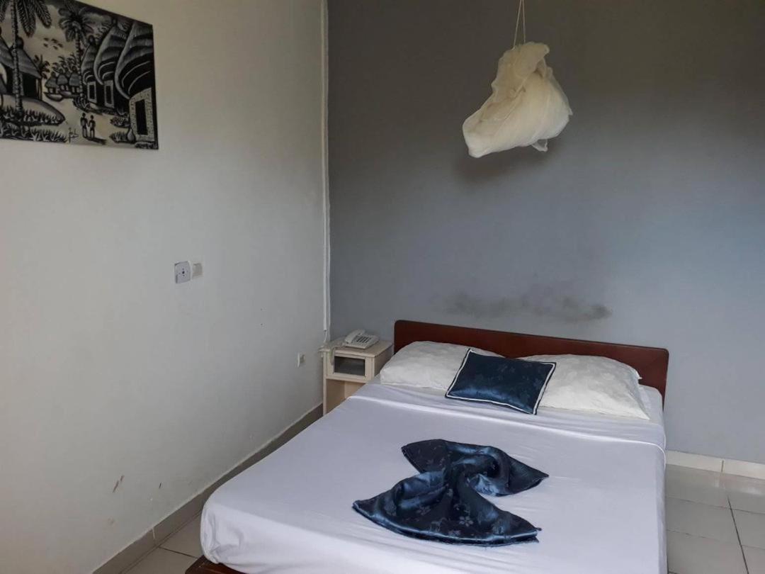 Hotel La Grace Kribi Rum bild